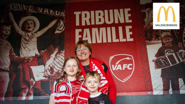 TRIBUNE FAMILLE